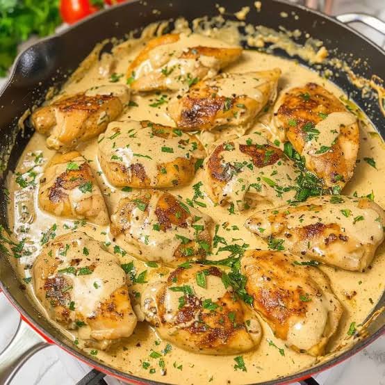 Chicken in a creamy garlic butter sauce