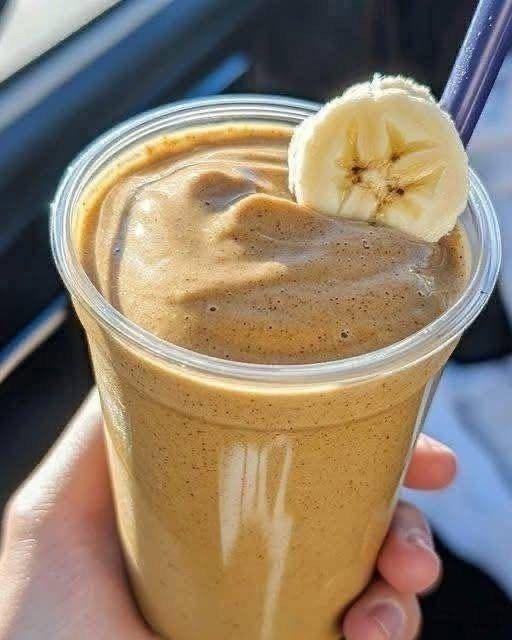High Protein Peanut Butter Banana Smoothie